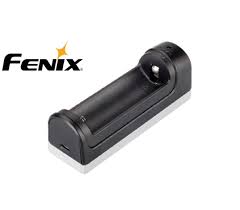 Fenix ARE-X1 Einkanal Smart Ladegerät
